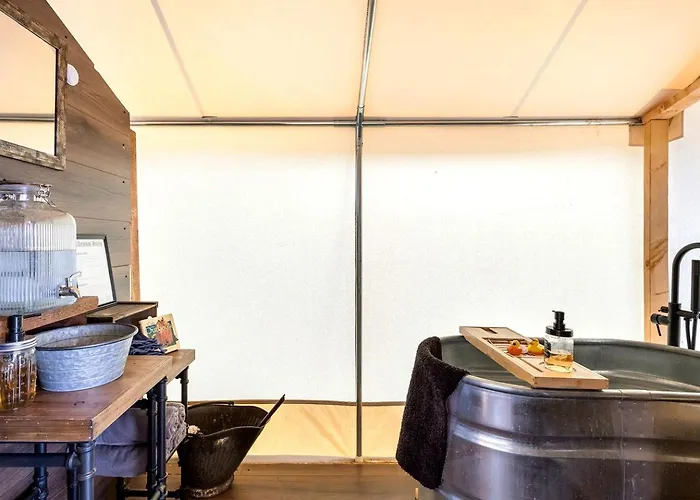 Holiday home Luxury Glamping Tent, Perfect For A Romantic Weekend In Tucson, Arizona